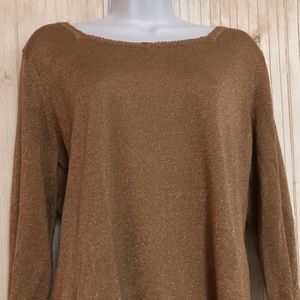 SAGHarbor | Gold Metallic Top